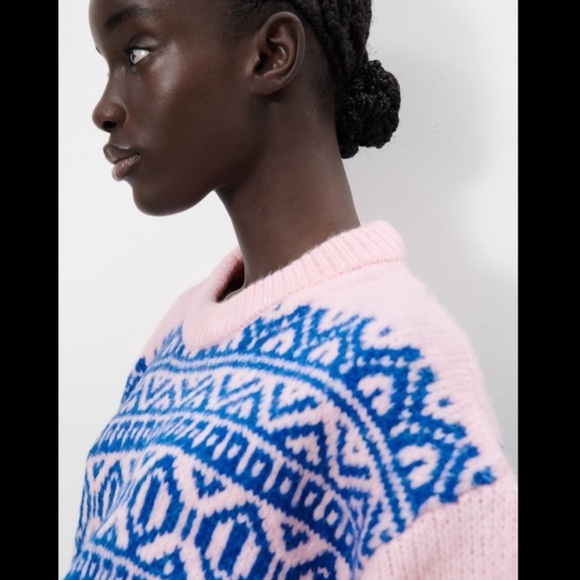 NWT - ZARA BUBBLE GUM PINK SWEATER - Picture 2 of 10